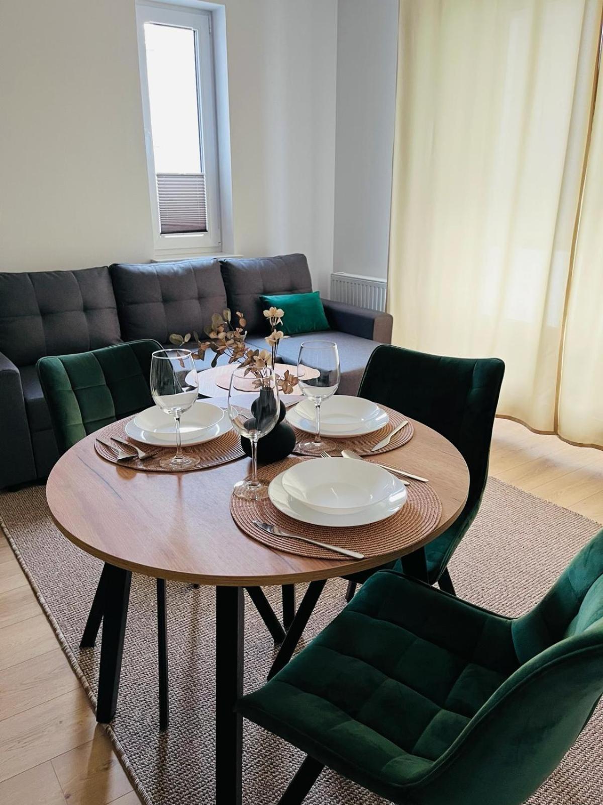 Mhl Apartment *